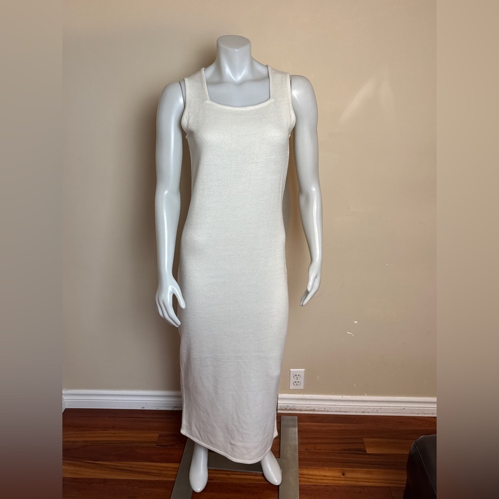 52 Weekends Ivory Sleeveless Maxi Dress